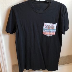 Black pocket t